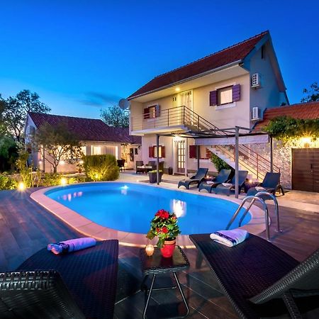 Holiday Home Rosko 스크라딘 외부 사진