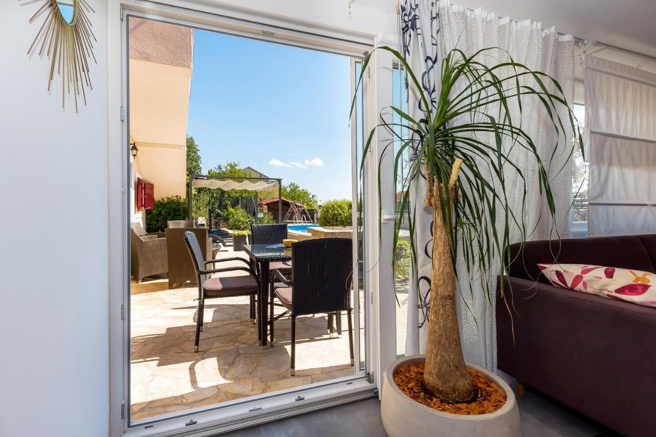 Holiday Home Rosko 스크라딘 외부 사진